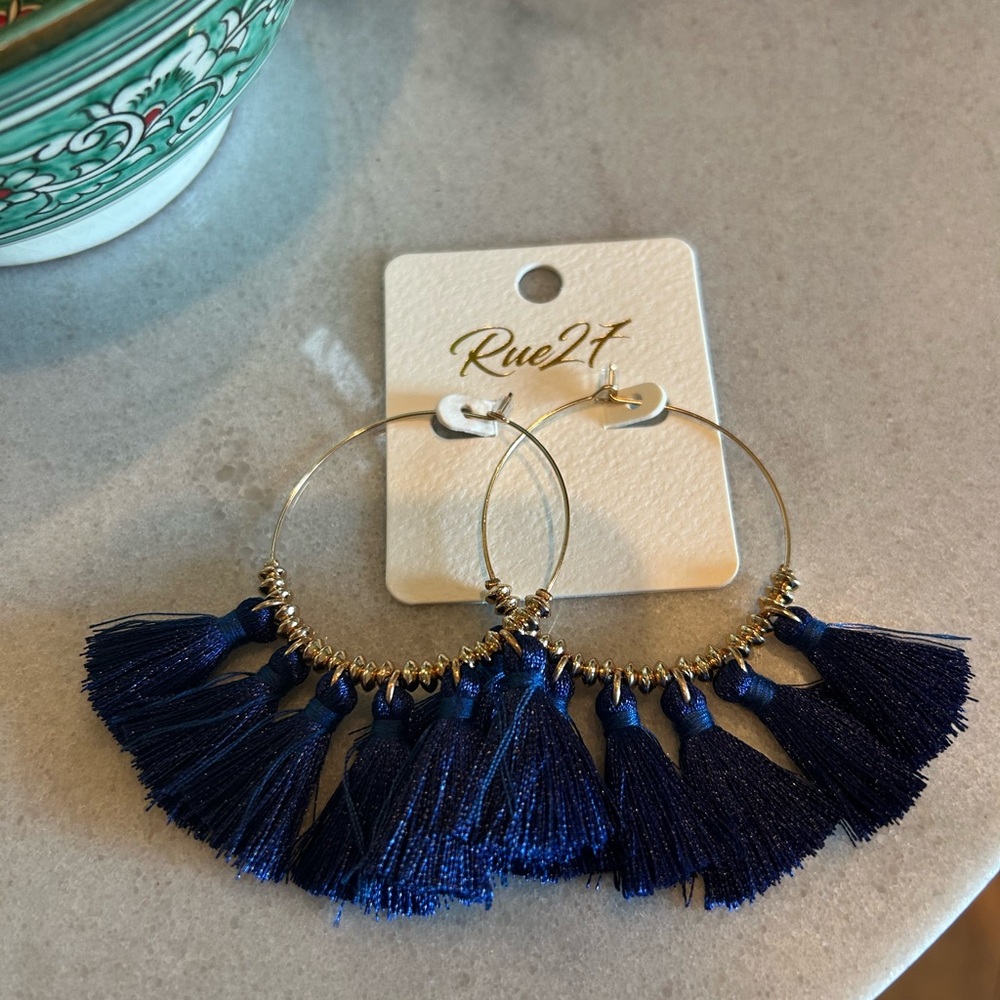 NWT~Rue27 Blue Tassel Hoop Earrings